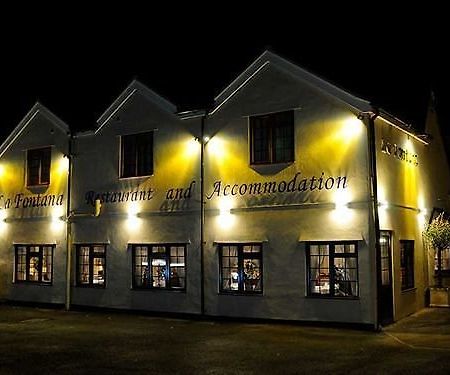 La Fontana Italian Restaurant With Rooms East Hanney Exterior photo